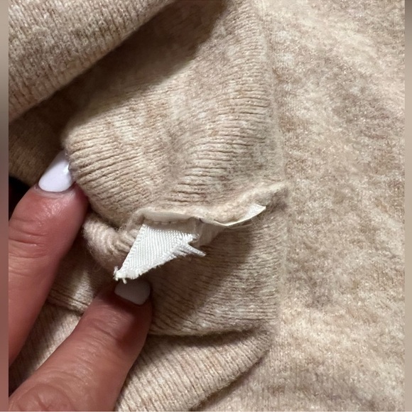 Aritzia Wilfred Greer Sweater - Picture 5 of 5